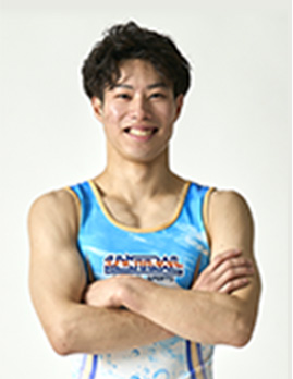 土井 陵輔